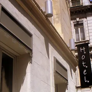 Otel Adonis Vieux Port - Du Palais, Marsilya