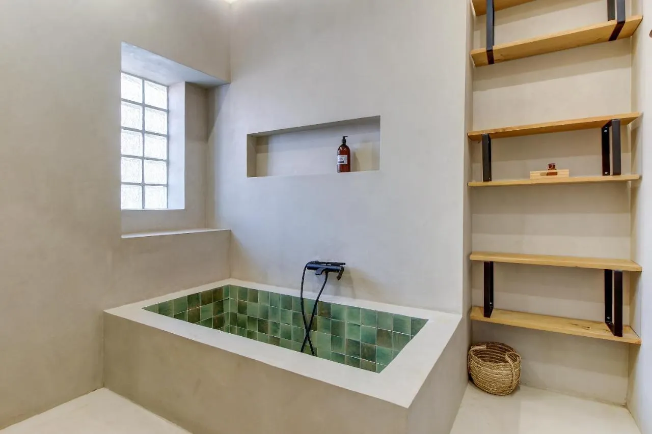 Holiday home La Maison D'Endoume - Maison Avec Piscine Et Salle De Sport Marseille